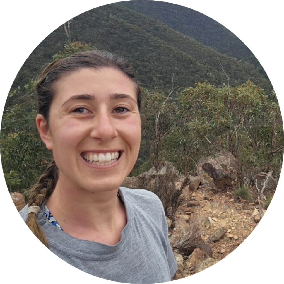 Lisa Totani_Circular Photo.png